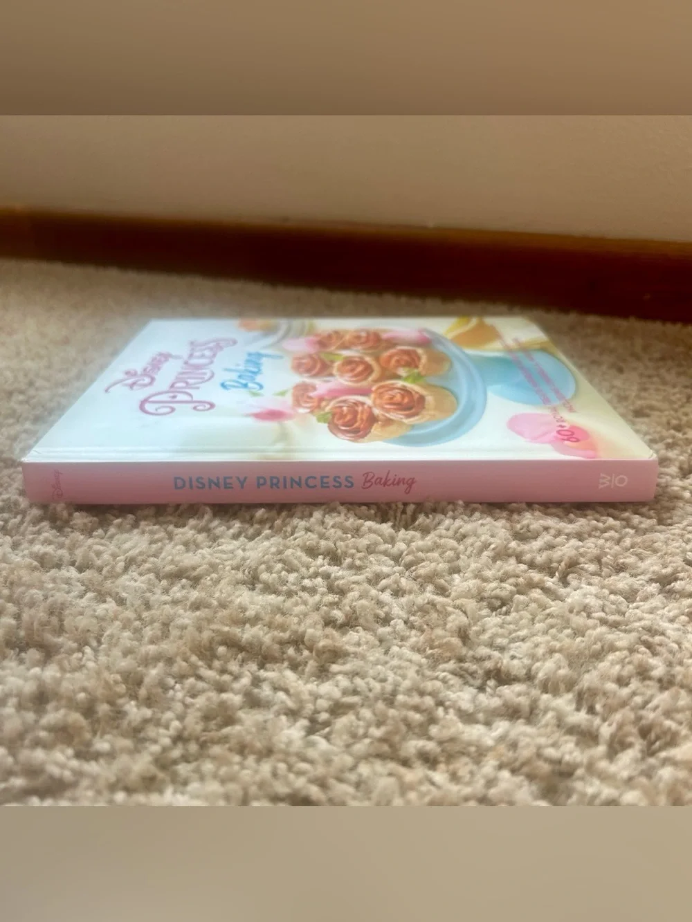 Disney like new
